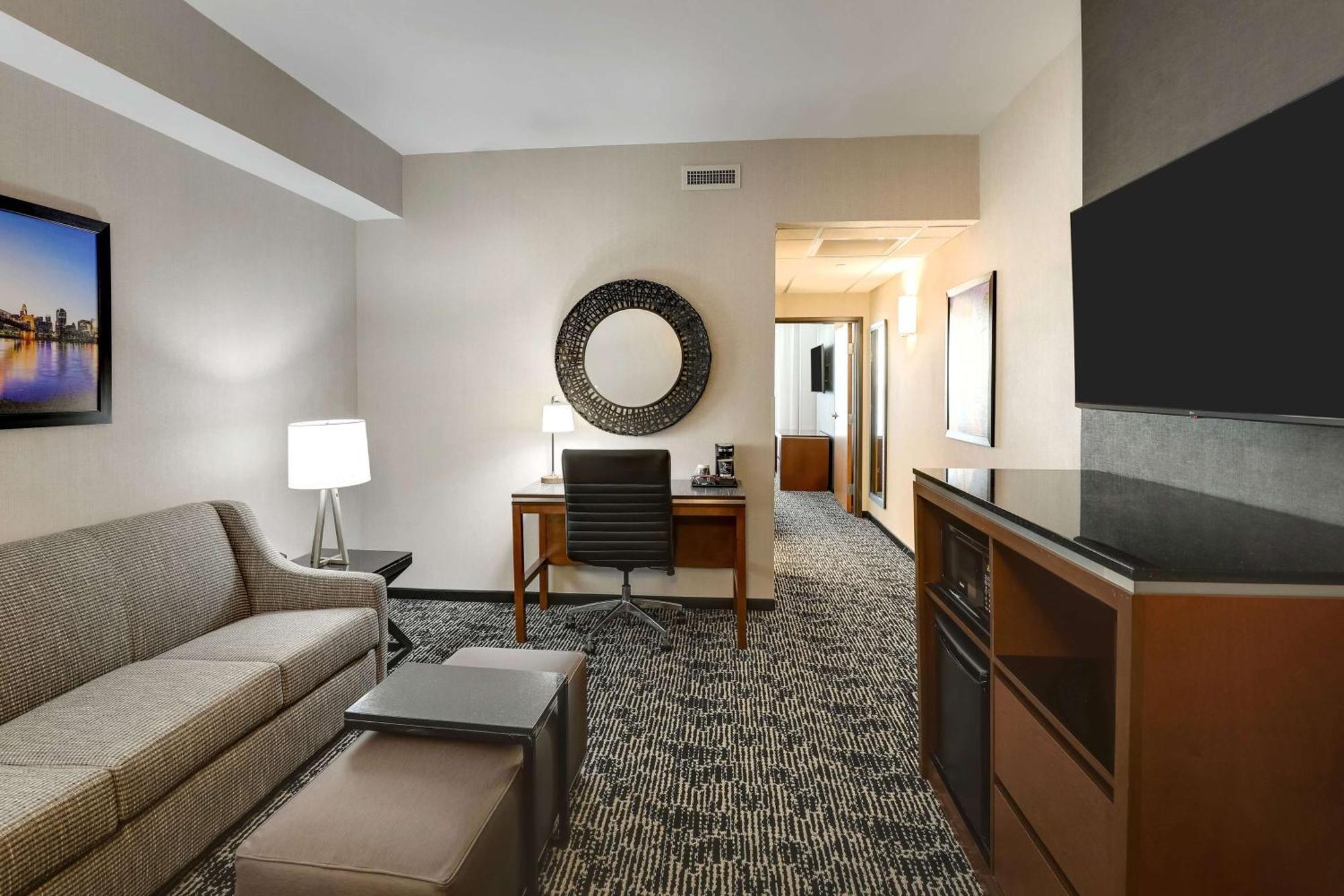Drury Plaza Hotel Cincinnati Florence Extérieur photo